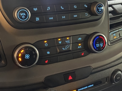 Ford Custom 340 Trend PDC Tempomat Klima DAB+ 3-Sitze