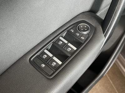 Renault Captur Intens AHK LED dig.Cockpit R.Cam Navi