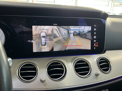 Mercedes-Benz E 300 de 4Matic Avantgarde Pano. Burmester AHK 
