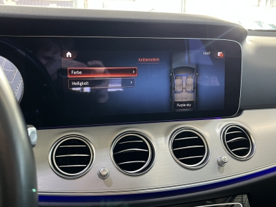 Mercedes-Benz E 300 de 4Matic Avantgarde Pano. Burmester AHK 