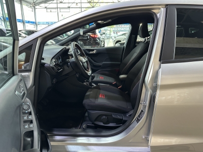 Ford Fiesta ST-Line LED DAB AppLink R.Cam Winter-Paket