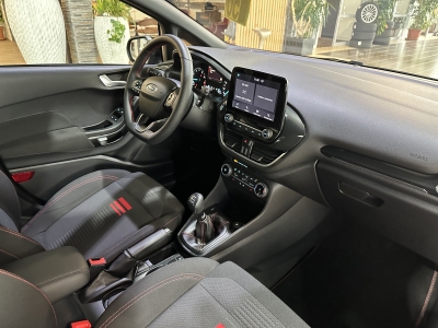 Ford Fiesta ST-Line LED R.Cam Sportfahrwerk PDC SHZ