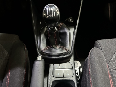 Ford Fiesta ST-Line LED R.Cam Sportfahrwerk PDC SHZ