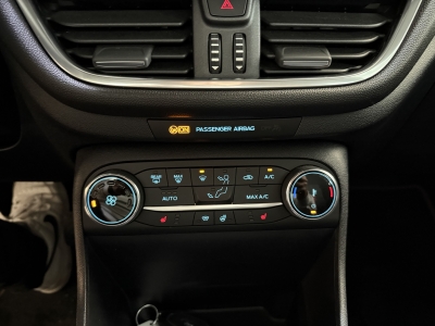 Ford Fiesta ST-Line LED R.Cam PDC SHZ DAB Spurassist.