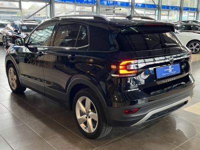 VW T-Cross Style dig.Cockpit LED PDC ACC Navi R.Cam