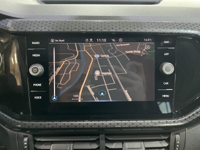VW T-Cross Style dig.Cockpit LED PDC ACC Navi R.Cam