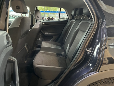 VW T-Cross Style dig.Cockpit LED PDC ACC Navi R.Cam