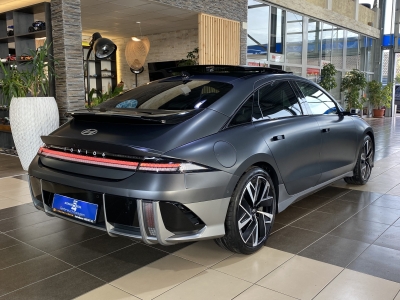 Hyundai IONIQ 6 Uniq*BOSE-Paket*Leder*Pano*ACC**77,4KWH