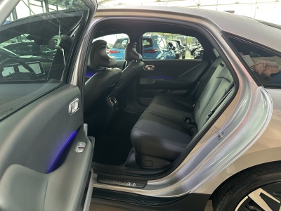 Hyundai IONIQ 6 4WD Uniq*BOSE-Paket*360Cam*SHZ*HUD*ACC
