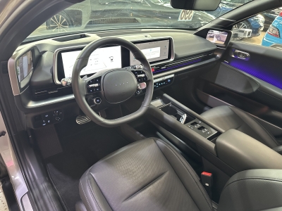 Hyundai IONIQ 6 4WD Uniq*BOSE-Paket*360Cam*SHZ*HUD*ACC