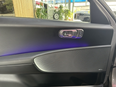 Hyundai IONIQ 6 4WD Uniq*BOSE-Paket*360Cam*SHZ*HUD*ACC