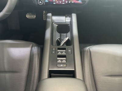 Hyundai IONIQ 6 4WD Uniq*BOSE-Paket*360Cam*SHZ*HUD*ACC