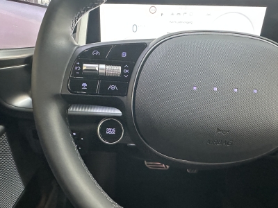 Hyundai IONIQ 6 4WD Uniq*BOSE-Paket*360Cam*SHZ*HUD*ACC