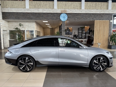 Hyundai IONIQ 6 4WD Uniq*BOSE-Paket*360Cam*SHZ*HUD*ACC
