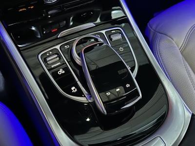 Mercedes-Benz G 350 AMG Line*Schiebedach *AHK*Navi*LED*Memory