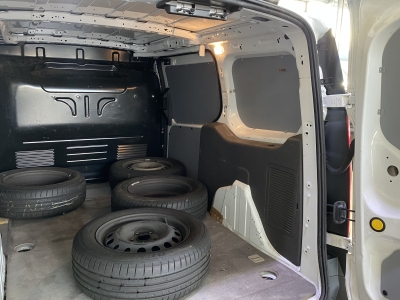 Ford Transit Connect Cool & Sound-Paket*lang*PDC* 