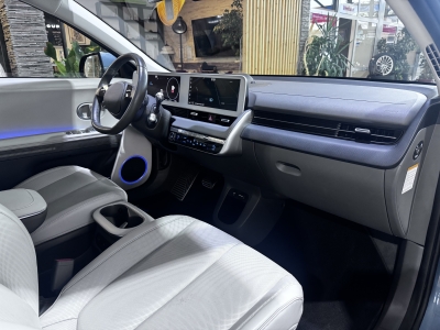 Hyundai IONIQ 5 Uniq*LED*SHZ*Navi*CarPlay*Totwinkel*HUD