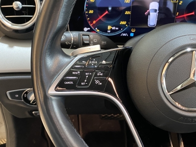 Mercedes-Benz E 300 Mild-Hybrid*ACC*LED*Navi*R.Cam*SHZ*CarPlay
