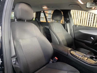 Mercedes-Benz E 300 Mild-Hybrid*ACC*LED*Navi*R.Cam*SHZ*CarPlay