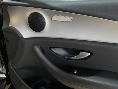 Mercedes-Benz E 300 Mild-Hybrid*ACC*LED*Navi*R.Cam*SHZ*CarPlay