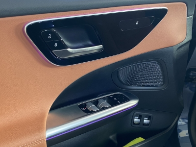 Mercedes-Benz E 300 Mild-Hybrid*ACC*LED*Navi*R.Cam*SHZ*CarPlay