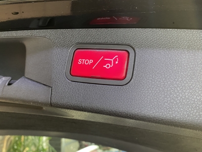 Mercedes-Benz E 300 Mild-Hybrid*ACC*LED*Navi*R.Cam*SHZ*CarPlay