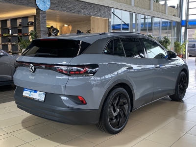 VW ID.4 Pro Performance Family AHK Wärmepumpe LED