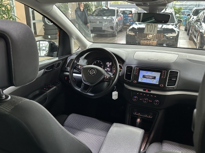 VW Sharan Comfortline 7-Sitzer Pano. Dynaudio R.Cam