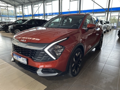 Kia Sportage 4WDHybrid AHK NSCC R.Cam Navi Winter paket