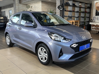 Hyundai i10 Pure dig.Cockpit Navi R.Cam PDC Klima DAB