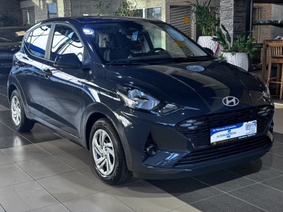 Hyundai i10 Pure dig.Cockpit Navi R.Cam PDC Klima DAB