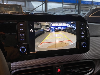 Hyundai i10 Pure dig.Cockpit Navi R.Cam PDC Klima DAB