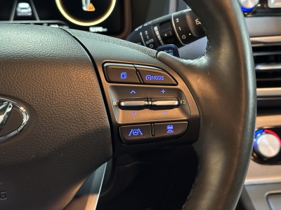 Hyundai KONA ACC dig.Cockpit Wärmepumpe LED R.Cam SHZ