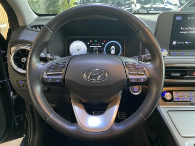 Hyundai KONA Select dig.Cockpit ACC R.Cam SHZ SOH:100%