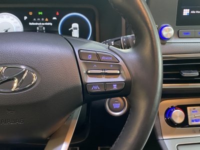 Hyundai KONA Select dig.Cockpit ACC R.Cam SHZ SOH:100%