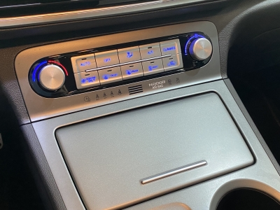 Hyundai KONA Select dig.Cockpit ACC R.Cam SHZ SOH:100%