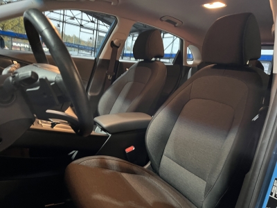 Hyundai KONA Select dig.Cockpit ACC R.Cam SHZ PDC DAB+