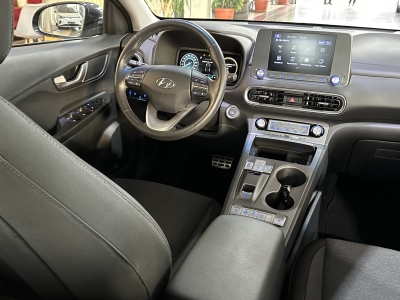 Hyundai KONA Select dig.Cockpit ACC R.Cam PDC SHZ DAB+