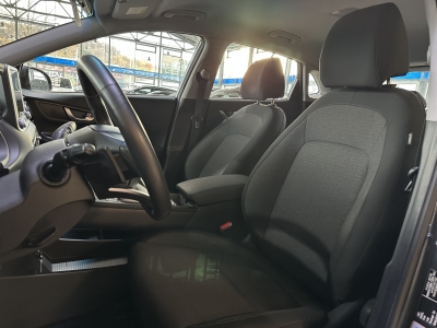 Hyundai KONA Select dig.Cockpit ACC R.Cam PDC SHZ DAB+