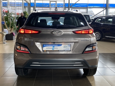 Hyundai KONA Select dig.Cockpit ACC R.Cam PDC SHZ DAB+