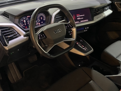 Audi Q4 e-tron 40 82 kWh LED MMI-Navi Plus SHZ PDC  