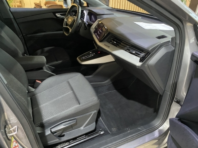 Audi Q4 e-tron 40 82 kWh LED MMI-Navi Plus SHZ PDC  