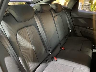 Audi Q4 e-tron 40 82 kWh LED MMI-Navi Plus SHZ PDC  