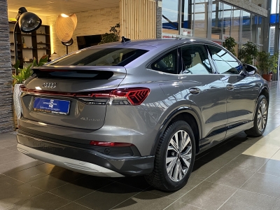 Audi Q4 e-tron 40 82 kWh LED MMI-Navi Plus SHZ PDC  