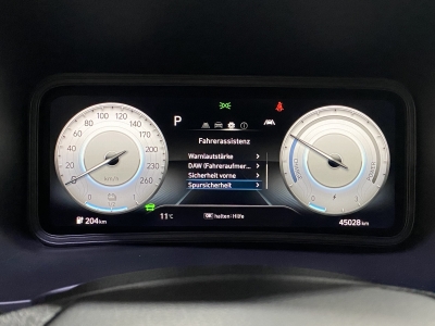 Hyundai KONA digCockpit R.Cam Spurassist. Klimaauto DAB+