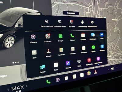 Tesla Model Y Pano Leder ACC Wärmepumpe LED Navi R.Cam