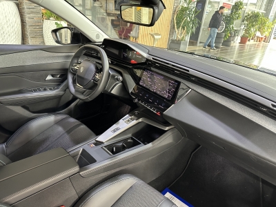 Peugeot 308 Allure*ACC*LED*360°Cam*SHZ*CarPlay*PDC*Navi*