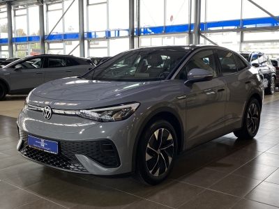 VW ID.5 Pro Performance 150kW Navi LED ACC PDC DAB+