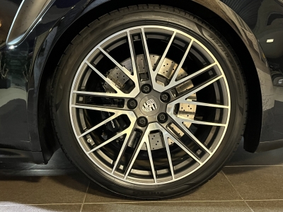 Porsche 992 Turbo*BOSE*LED*PASM*PCM*Sport-Chrono*Leder