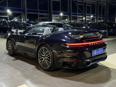 Porsche 992 Turbo*BOSE*LED*PASM*PCM*Sport-Chrono*Leder